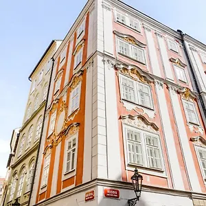 https://kings-road-prague.praguehotelsweb.com