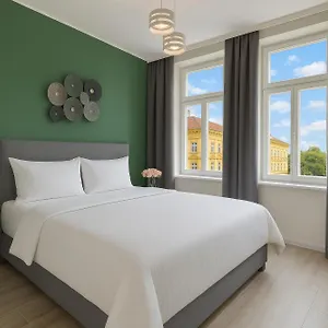 kinsky-garden-apartments-and-suites.praguehotelsweb.com/